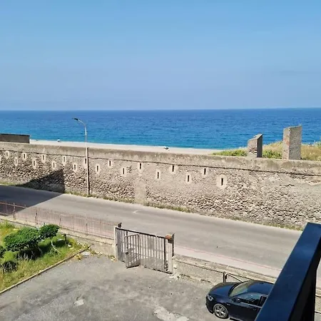 Fronte Mare, Parcheggio Privato, Wi-fi, Lavatrice Apartment