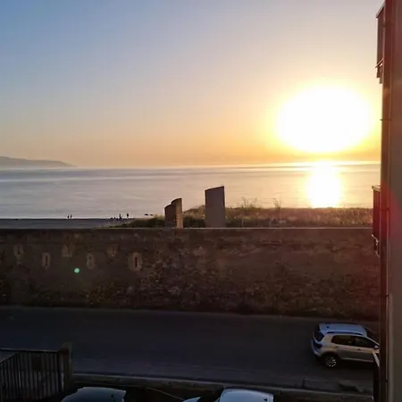 Fronte Mare, Parcheggio Privato, Wi-fi, Lavatrice Apartment *
